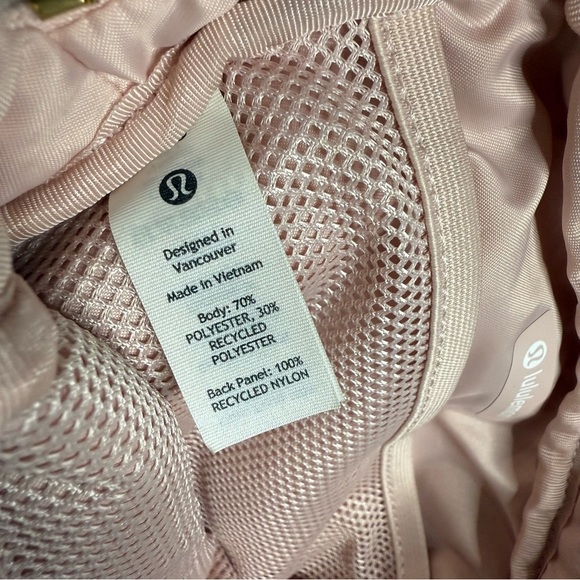Lululemon Athletica Soft Pink Crossbody Bag - Picture 6 of 12